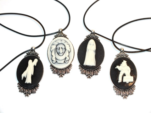 Disney Haunted Mansion Cameo Necklace Victorian Madame Leota Ghost Bride Phantom Ghost